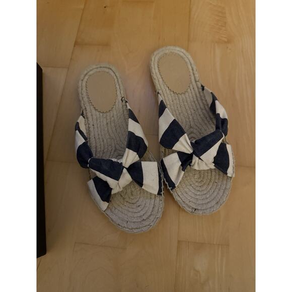 NWB J.Crew Women Espadrille Sandals Crisscross Strap shoes Blue White Stripe 6.5 - Picture 1 of 3